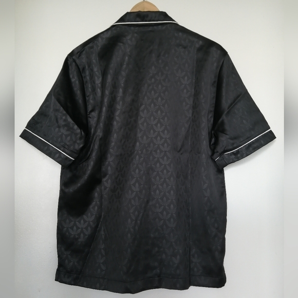 Adidas Graphics Monogram Shirt. Trefoil All Over Print. Black. New With Tags. - Picture 10 of 16